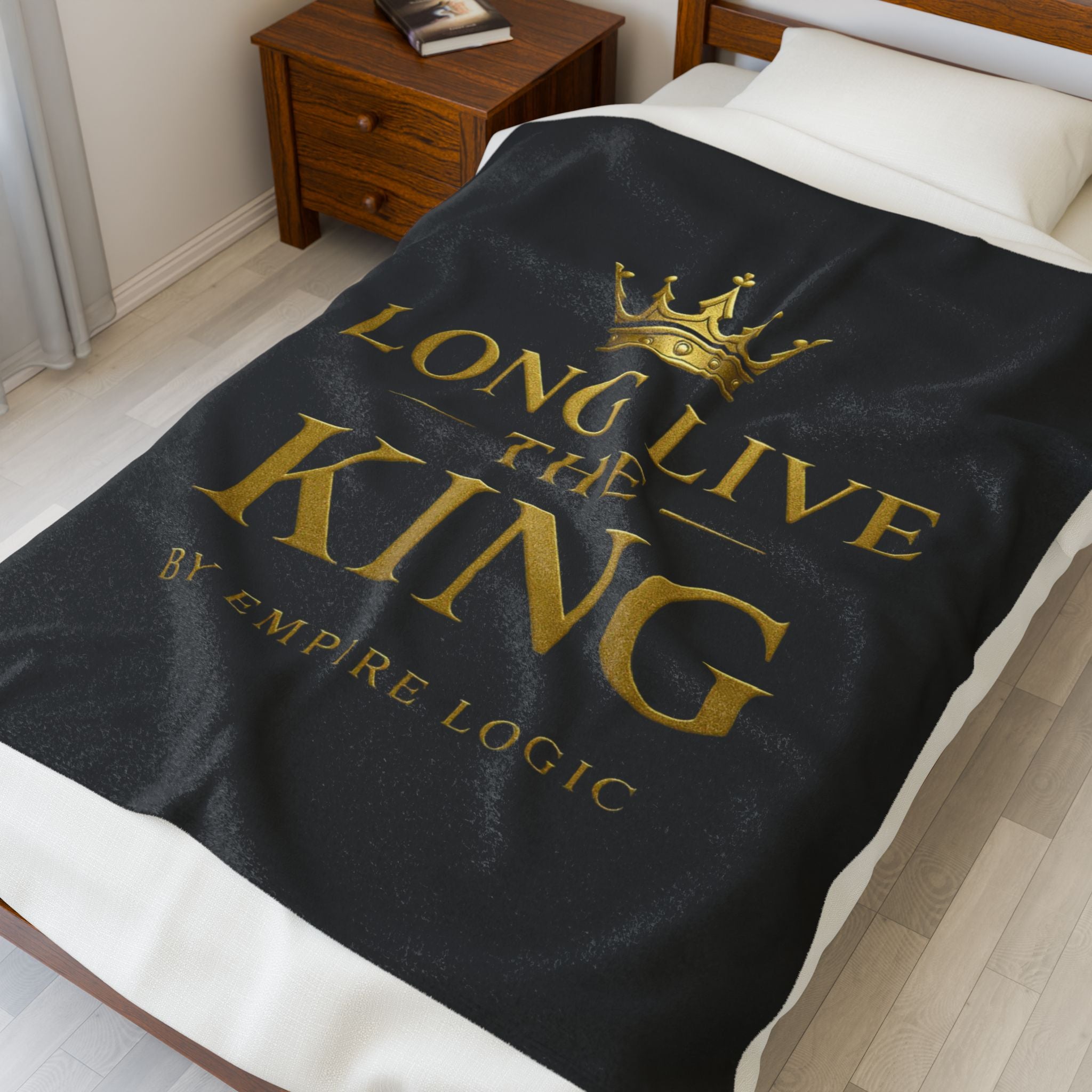 Luxurious Velveteen Plush Blanket - "Long Live The King" - Cozy Throw for Home, Gifts, Self-Care, Inspirational Decor, Warm Snuggles