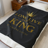 Luxurious Velveteen Plush Blanket - "Long Live The King" - Cozy Throw for Home, Gifts, Self-Care, Inspirational Decor, Warm Snuggles
